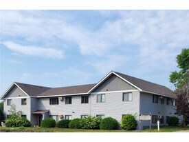 700 3rd St in Barrett, MN - Building Photo