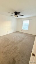 1464 Hawks Nest Ct in St. Charles, MO - Building Photo - Building Photo