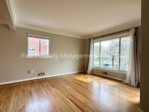 1304 S Wilson Ave in Royal Oak, MI - Building Photo - Building Photo