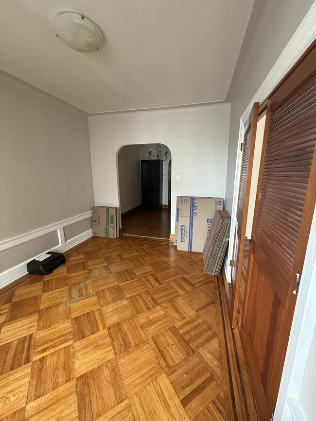 2025 85th St, Unit 2nd Floor in Brooklyn, NY - Building Photo - Building Photo