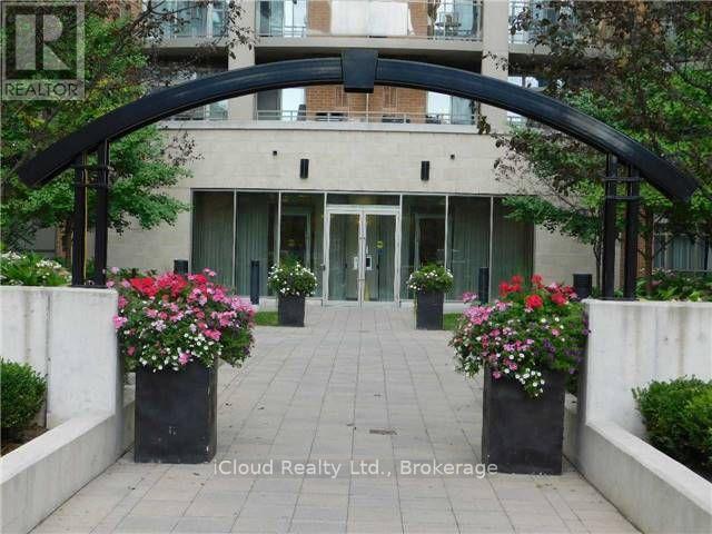 281 Woodbridge Ave in Vaughan, ON - Building Photo - Building Photo