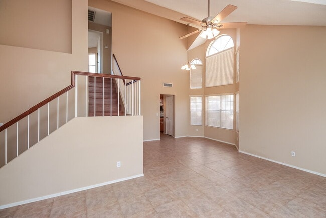 4214 E Saltsage Dr in Phoenix, AZ - Foto de edificio - Building Photo