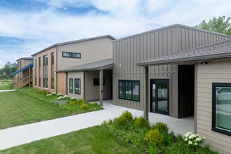 Zion Woods in Deerfield, IL - Building Photo - Building Photo