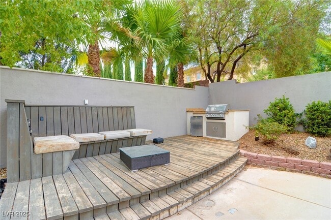 property at 8442 Elche Ct