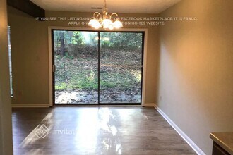 511 Pebble Creek Dr in Norcross, GA - Foto de edificio - Building Photo