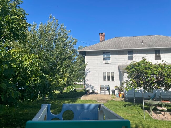 5 Maple Ave in Plainsboro, NJ - Building Photo - Building Photo