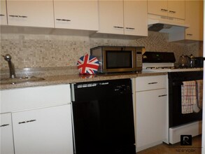 382 Central Prk W in New York, NY - Building Photo - Building Photo