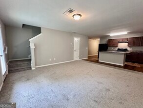 308 Reedell Way in Villa Rica, GA - Building Photo - Building Photo