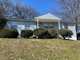 1011 9th Ave S in Nashville, TN - Building Photo