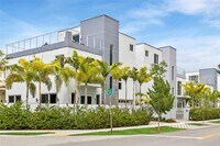 1601 NE 8th St in Fort Lauderdale, FL - Building Photo - Building Photo