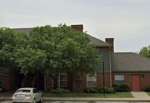 421 W Water St in Flint, MI - Building Photo