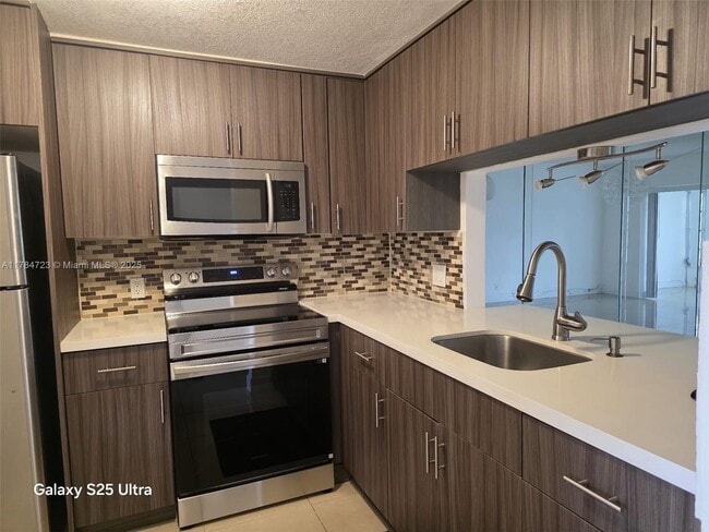 property at 1025 Country Club Dr