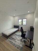 1200 W 37th Dr in Los Angeles, CA - Building Photo