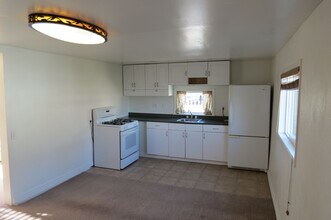 2105 3rd Ave in Longmont, CO - Building Photo - Building Photo