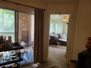 6602 Lake Park Dr in Greenbelt, MD - Building Photo - Building Photo