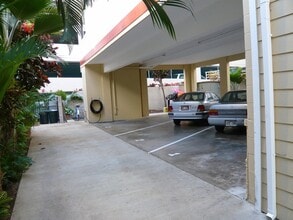 2214 Aloha Dr, Unit Aloha Drive unit #1 in Honolulu, HI - Building Photo - Building Photo