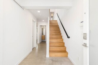 4504 Linden Ave N in Seattle, WA - Building Photo - Building Photo