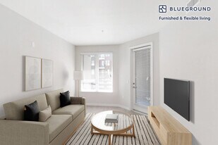 6301 Shellmound St, Unit GO FL7-ID10982A in Emeryville, CA - Building Photo