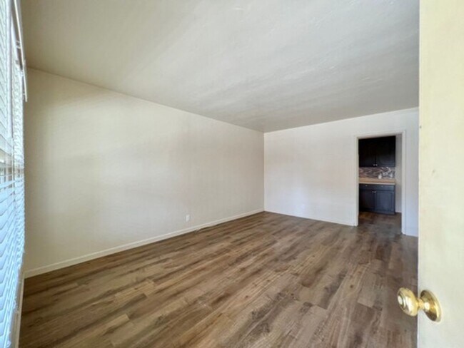 2680-2682 Adrian St in Napa, CA - Building Photo - Building Photo