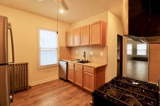 3807 N Narragansett Ave in Chicago, IL - Building Photo - Building Photo