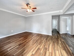 6347 Limestone St in Houston, TX - Building Photo - Building Photo