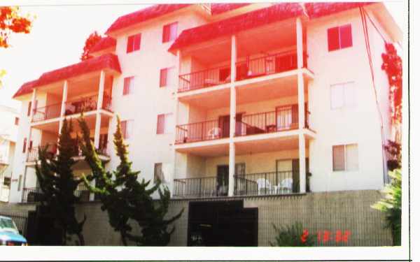 2732 Haste Street in Berkeley, CA - Foto de edificio - Building Photo