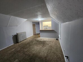 460 Rose Ln NE in Hutchinson, MN - Building Photo - Building Photo