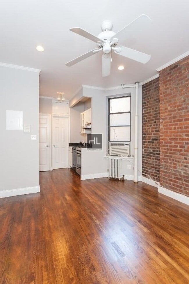 MOTT ST. in New York, NY - Building Photo - Building Photo