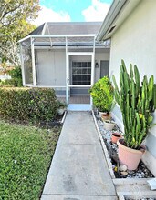 5912 NW 93rd Terrace in Tamarac, FL - Building Photo - Building Photo