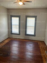 521 E Broadway St in Newton, KS - Building Photo - Building Photo