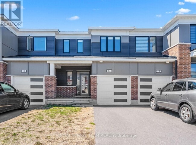 property at 13 Bermondsey Wy
