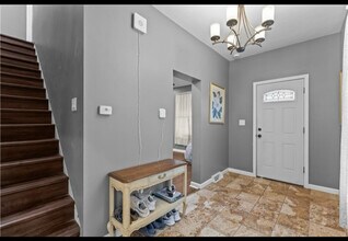 376 Maple Ave in Washington, PA - Building Photo - Building Photo