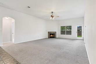 3409 Endless Shore Dr in Pflugerville, TX - Building Photo - Building Photo