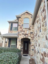 16626 Lake Prince Ln in Houston, TX - Foto de edificio - Building Photo