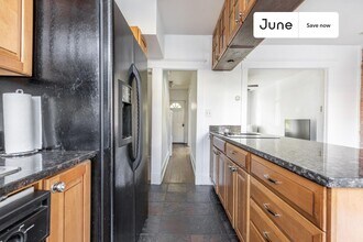 616 Orleans Pl NE in Washington, DC - Building Photo - Building Photo