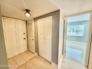 3919 Bell Tower Dr in Jacksonville, FL - Building Photo - Building Photo