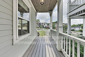 1011B Caldwell Ave in Nashville, TN - Building Photo - Building Photo