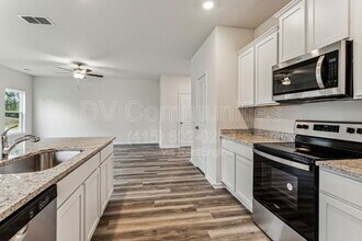 249 Limestone Cir in Conyers, GA - Building Photo - Building Photo