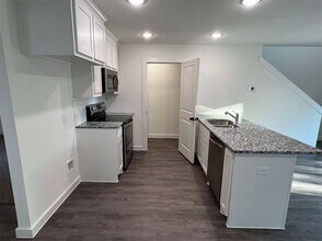 2430-2428 S Fannin Ave in Denison, TX - Building Photo - Building Photo