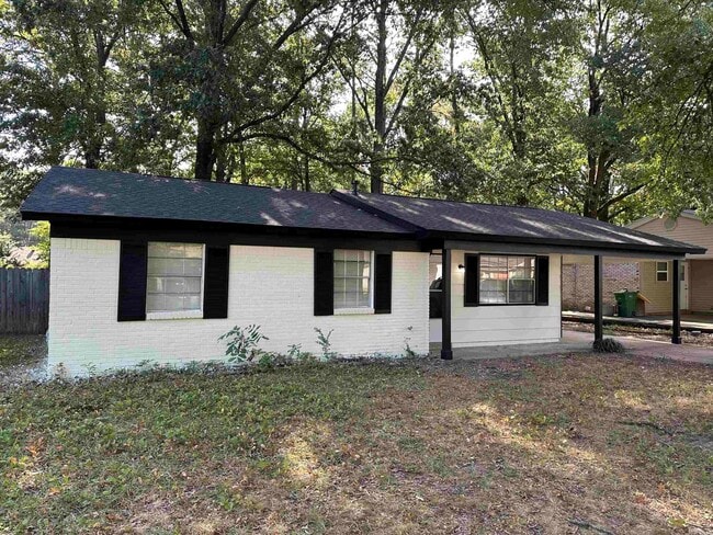 property at 9615 Comstock Rd