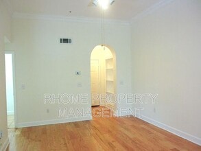 3777 Peachtree Rd in Brookhaven, GA - Building Photo - Building Photo