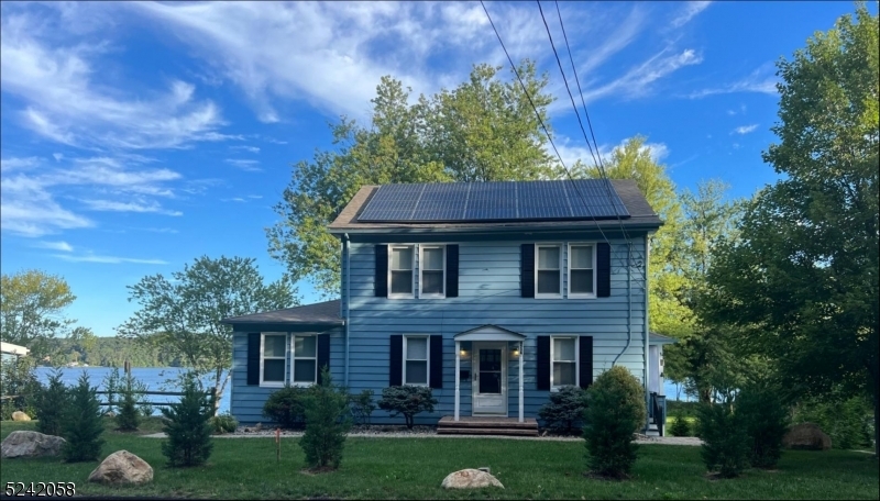 350 Center St in Roxbury Township, NJ - Building Photo