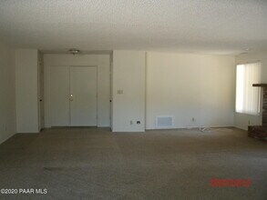 9476 E Lakeshore Dr-Unit -A in Prescott Valley, AZ - Building Photo - Building Photo