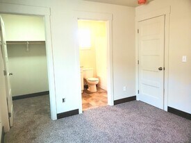 139 Jewel Basin Ct in Bigfork, MT - Building Photo