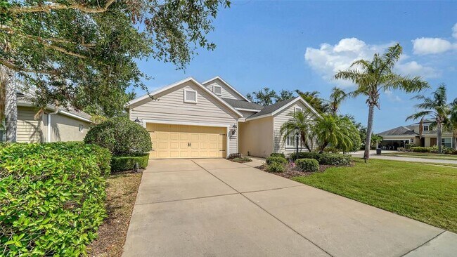property at 11773 Forest Park Cir