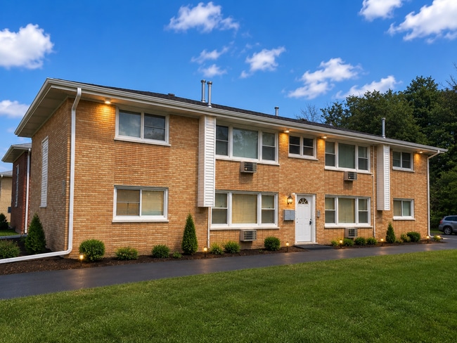 property at 918 Parkwood Dr
