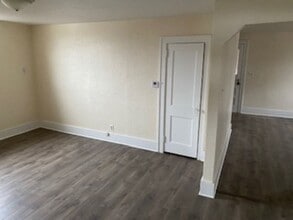 1319 Clover Ave in Rockford, IL - Building Photo - Building Photo