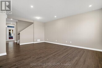 120 Beebalm Cres in Ottawa, ON - Building Photo - Building Photo