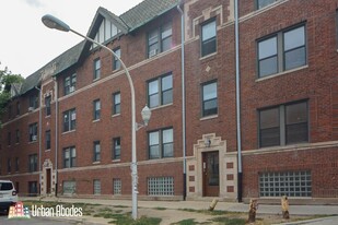 2719 N Spaulding Ave, Unit M05B Apartments