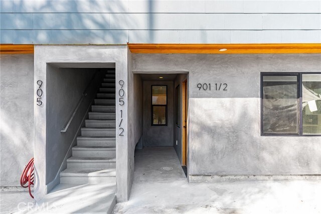 901 Micheltorena St in Los Angeles, CA - Building Photo - Building Photo